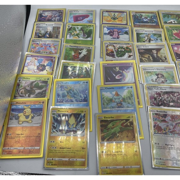 Pokemon cards TCG ~ Celebrations Lot Of 60+ Cards Mint/NM - With Sleeves And Tin - Picture 7 of 15